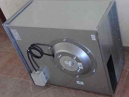 Канальный прямоугольный вентилятор Lufberg RL100-50-4D