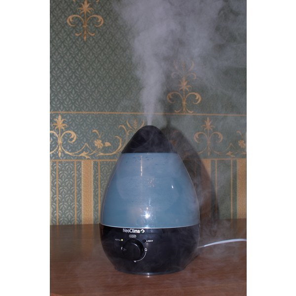 Ультразвуковой увлажнитель воздуха Neoclima NHL-220L чёрный