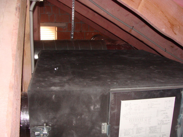 Приточно-вытяжная установка Daikin VAM150F