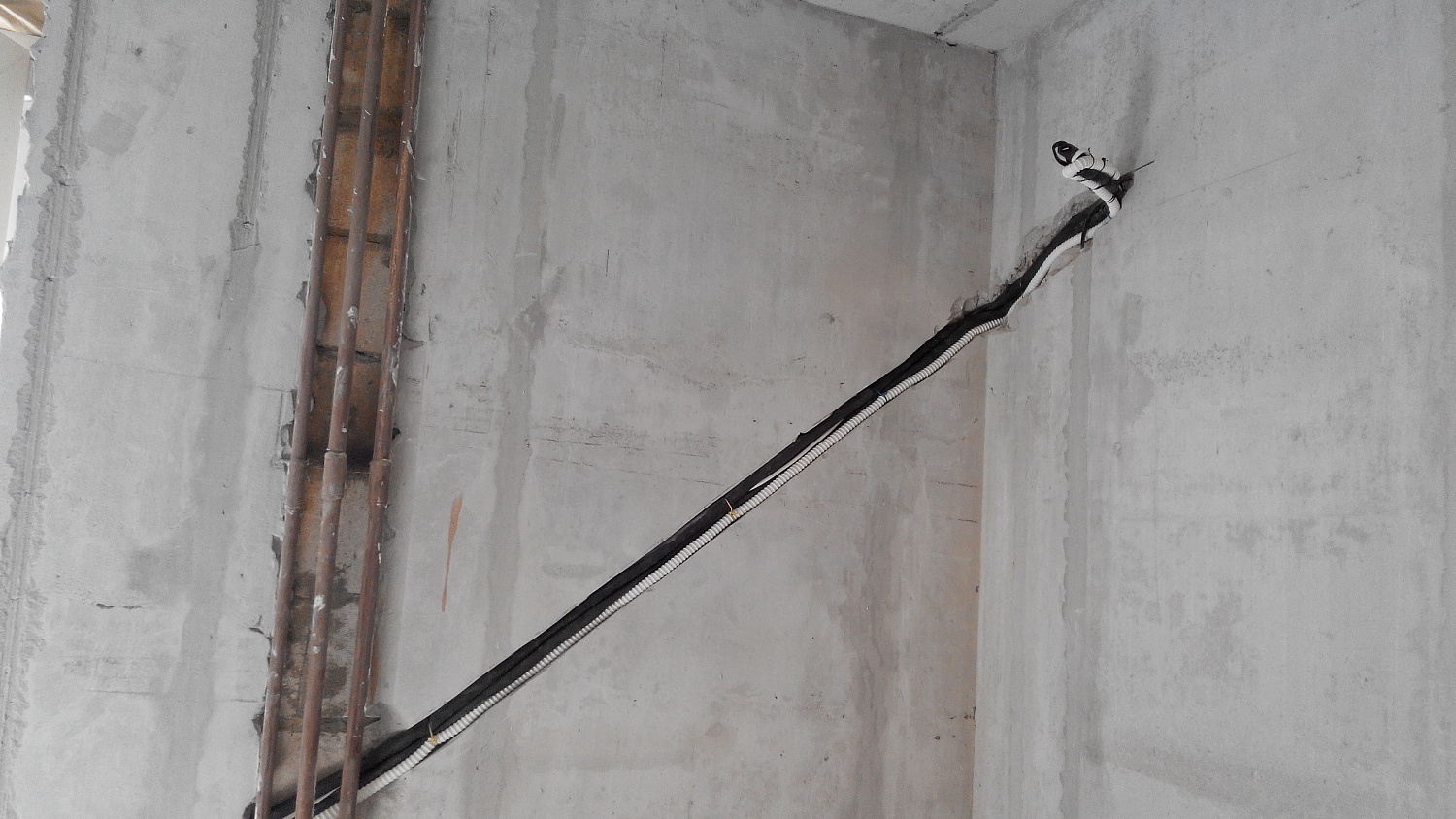 Установка кондиционеров в 2 этапа