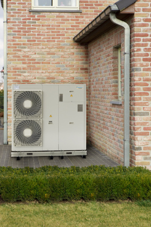 Чиллер с воздушным охлаждением Daikin EWAQ009ACV