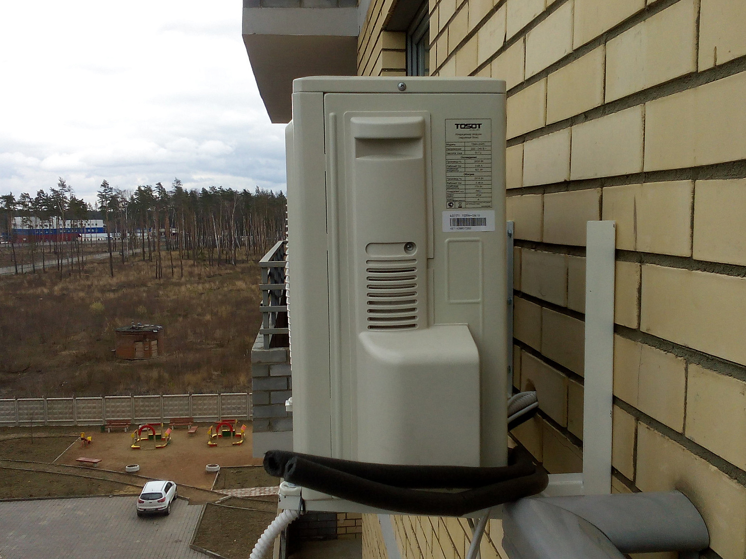 Установка кондиционеров в квартире