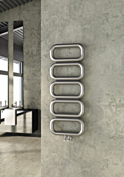 Водяной полотенцесушитель Carisa TAL 0500130005 полированный