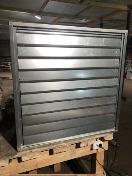 Осевой вентилятор ROTADO RB-835_К с инерционными жалюзи