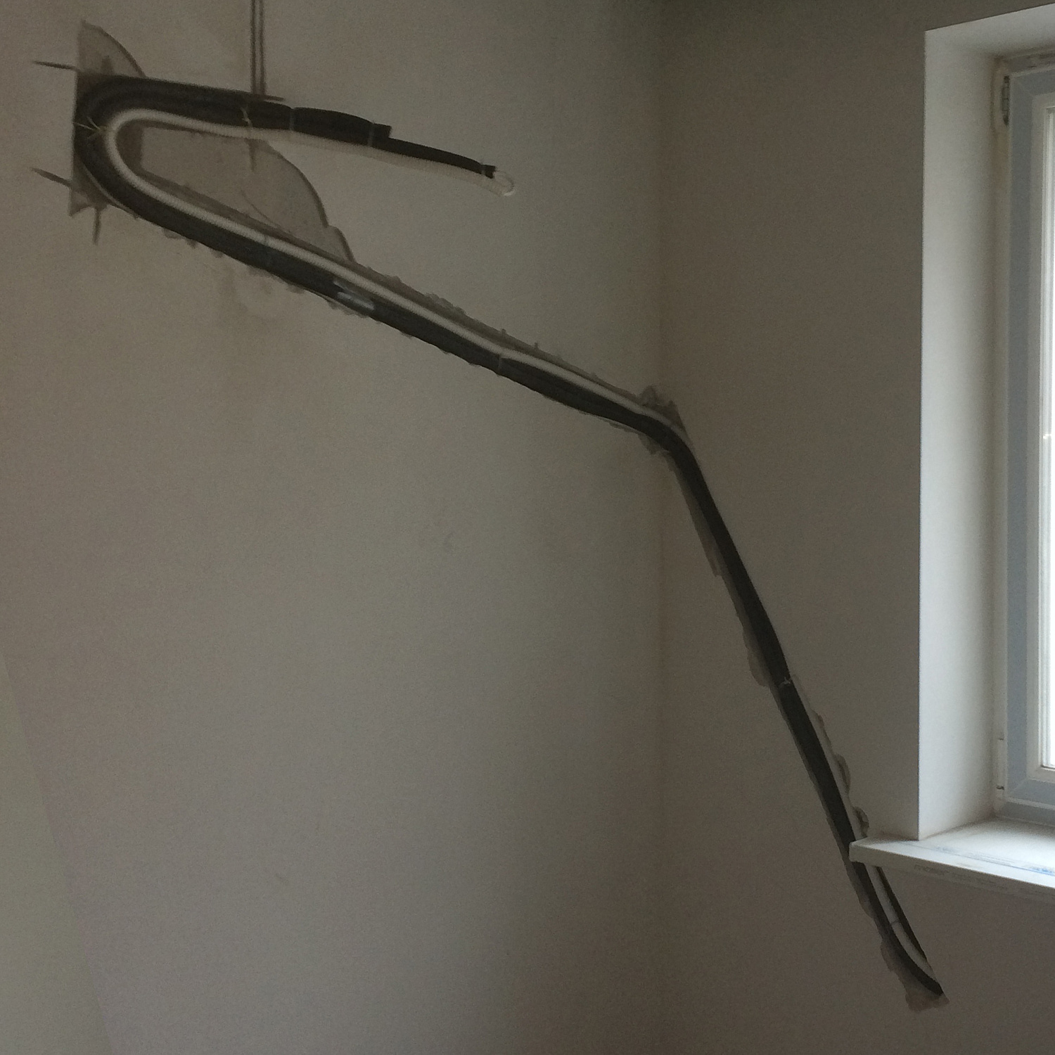 Установка кондиционеров в 2 этапа