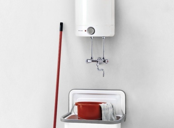 Электрический накопительный водонагреватель Clage S 10