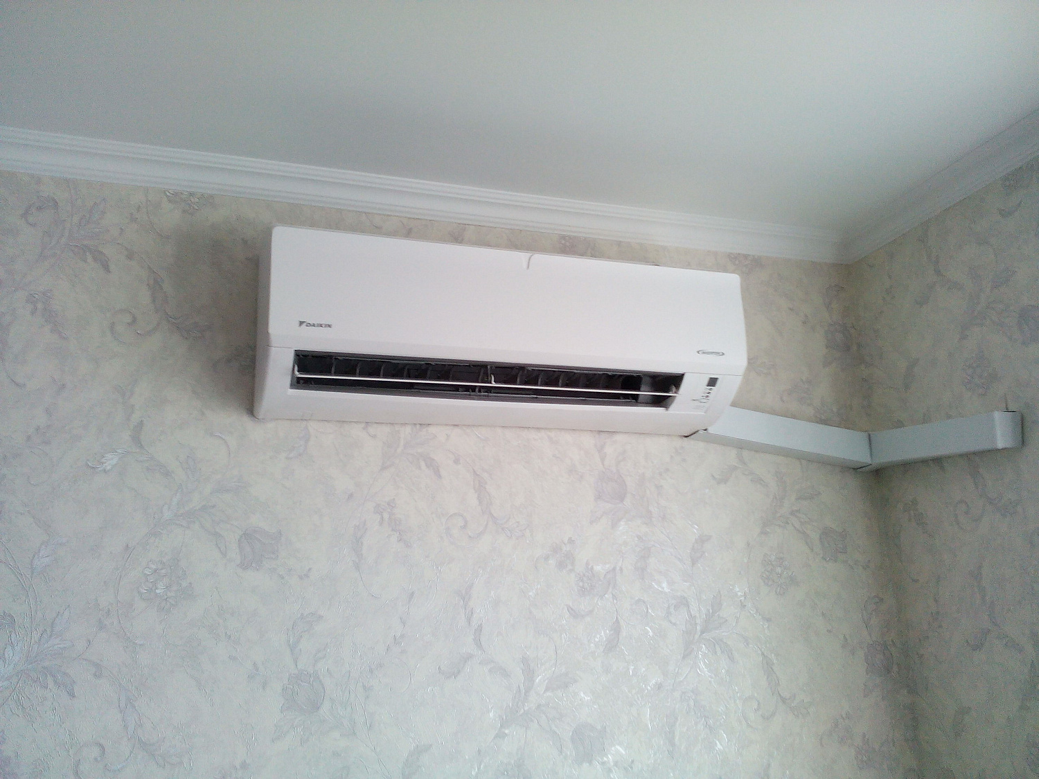 Установка кондиционеров в квартире