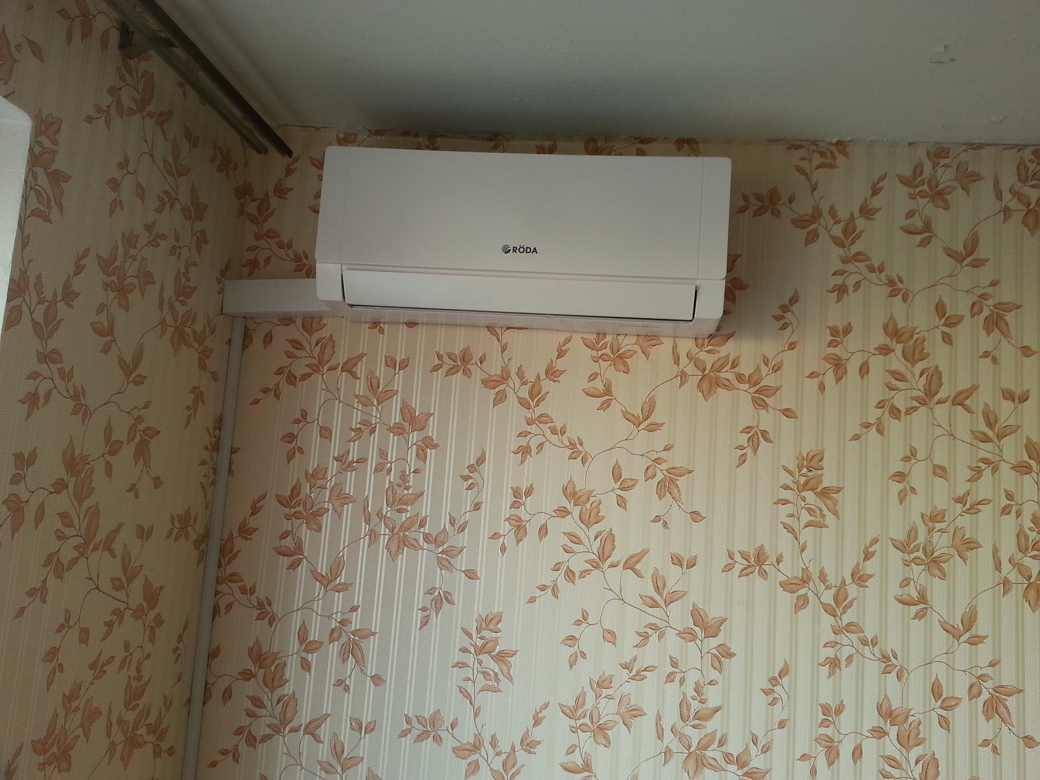 Установка кондиционеров в квартире