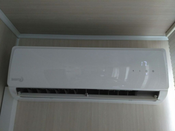 Настенный кондиционер (сплит-система) Dahatsu DHP 12