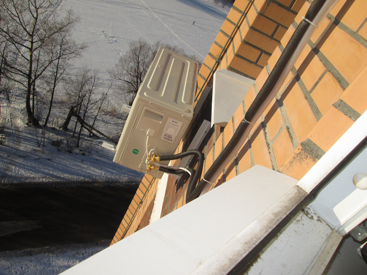 Установка кондиционеров в квартире