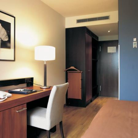 Канальный фанкойл 2-2,9 кВт Daikin FWE02CTR