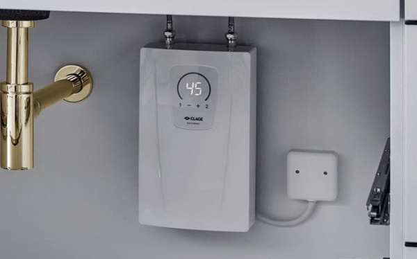 Электрический проточный водонагреватель 6 кВт Clage CEX 7-U