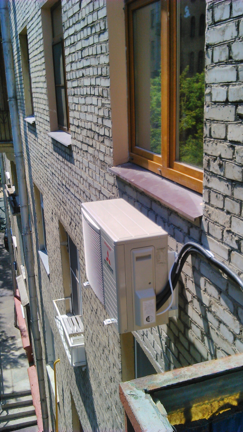 Установка кондиционеров в квартире