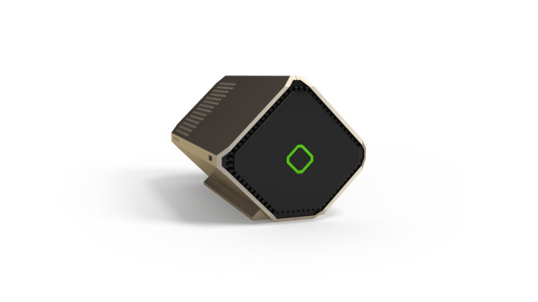 Ионизатор воздуха от батарейки Plazmabox золотой сатин