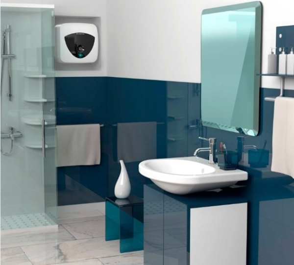 Электрический накопительный водонагреватель Ariston ABS ANDRIS LUX 10 UR