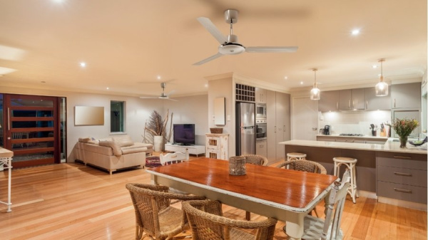 Вентилятор без подсветки Vortice Nordik Evolution R 140/56 White Gold