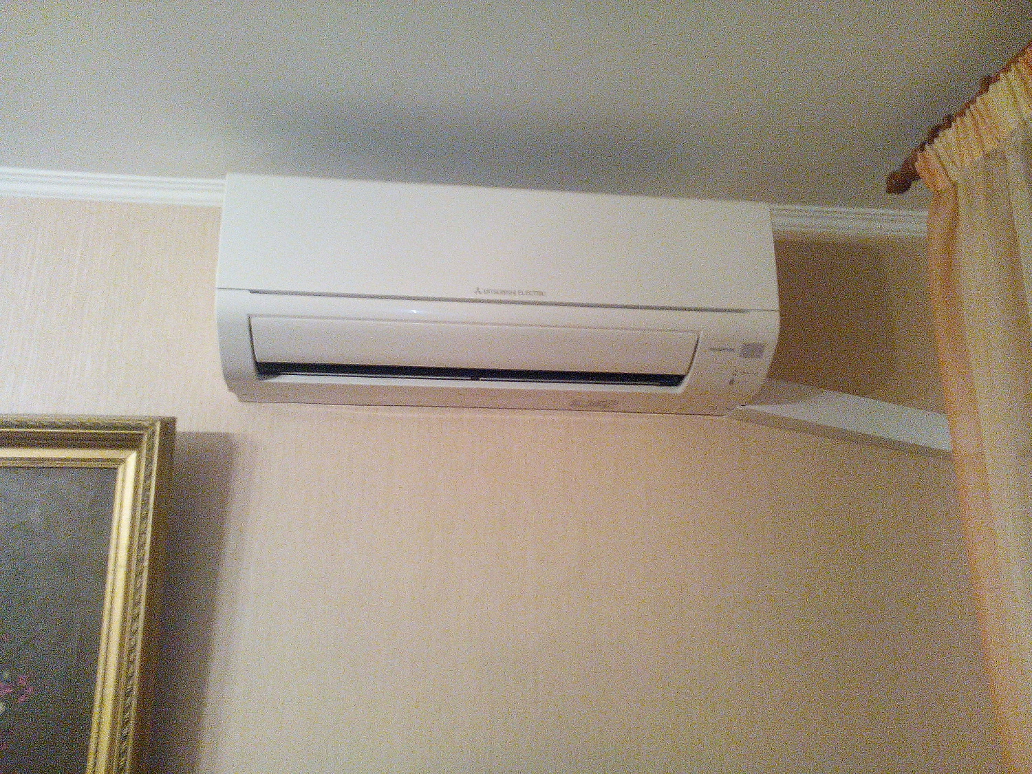 Установка кондиционеров в квартире