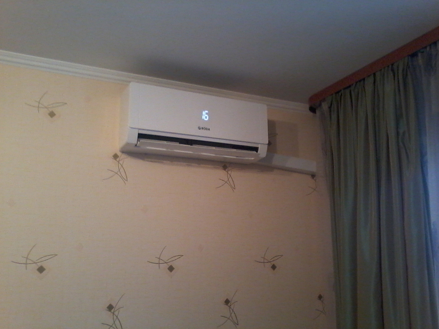 Установка кондиционеров в квартире