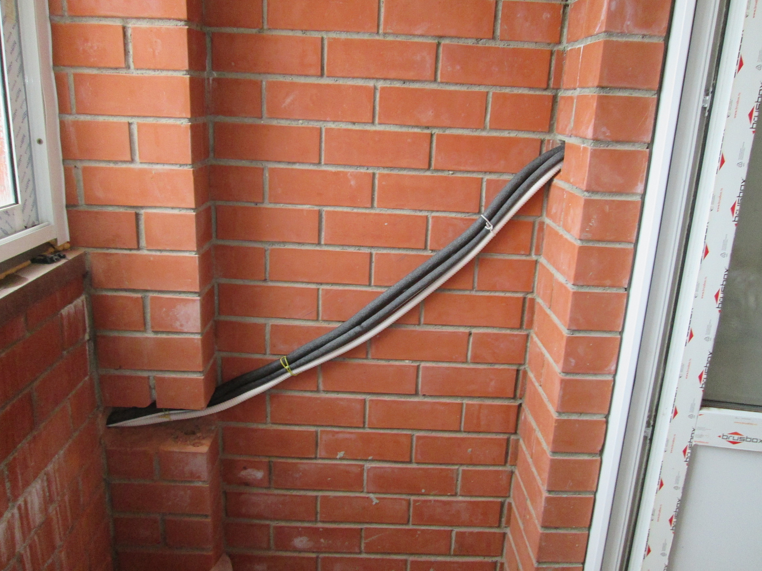 Установка кондиционеров в 2 этапа