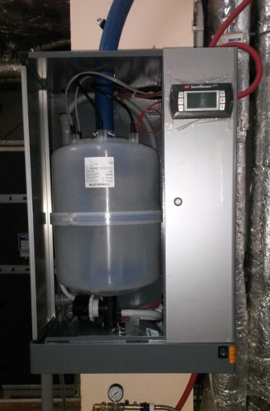 Увлажнитель с погружными электродами CAREL humiSteam Wellness UE065WL001