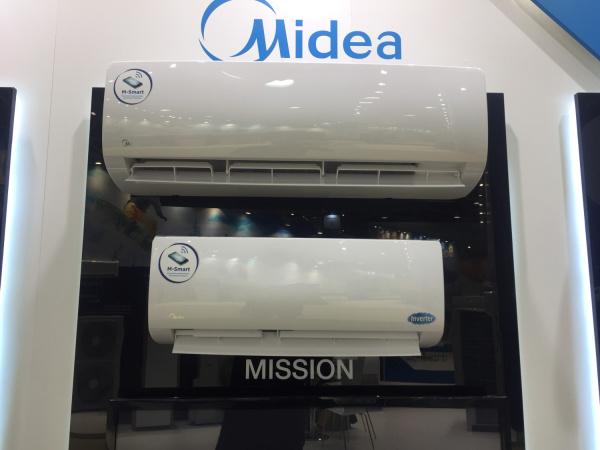 Настенный кондиционер (сплит-система) Midea MSMBA-07HRN1 / MOMBA-07HRN1
