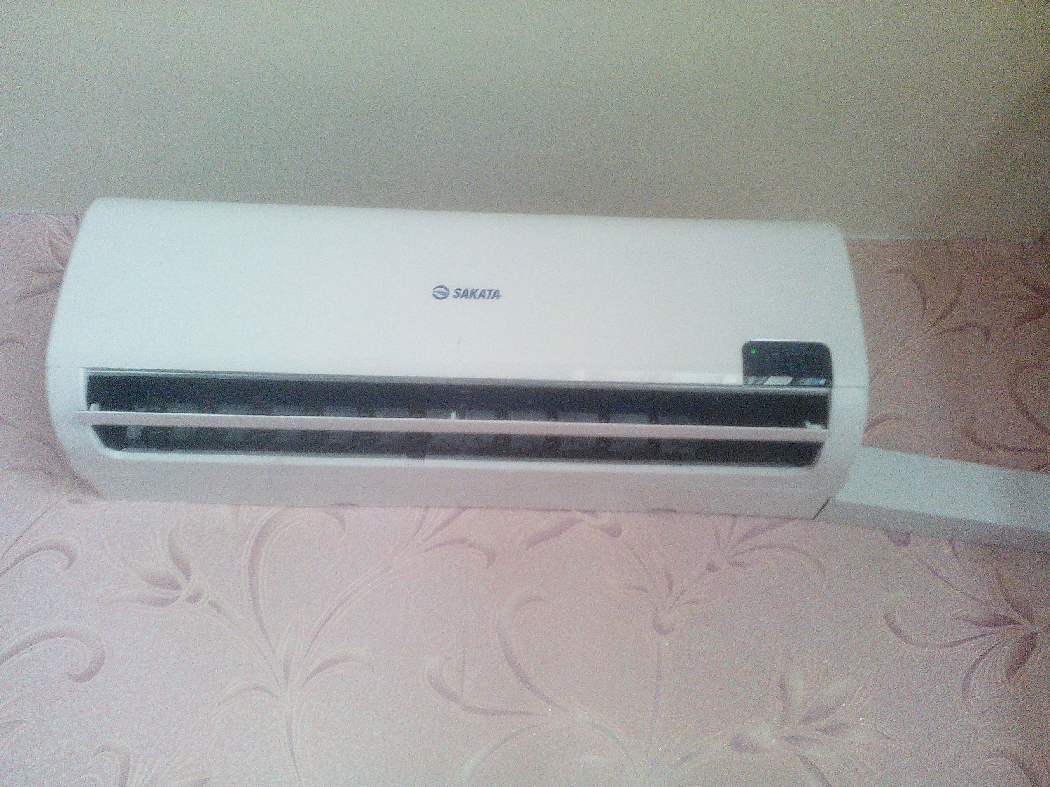 Установка кондиционеров в квартире