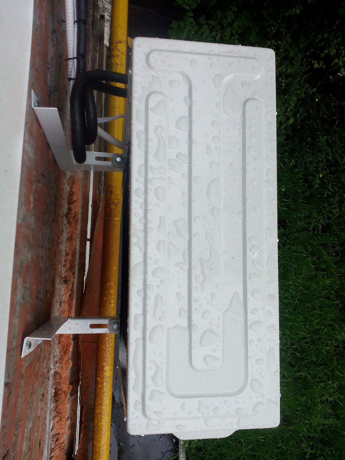 Установка кондиционеров в квартире